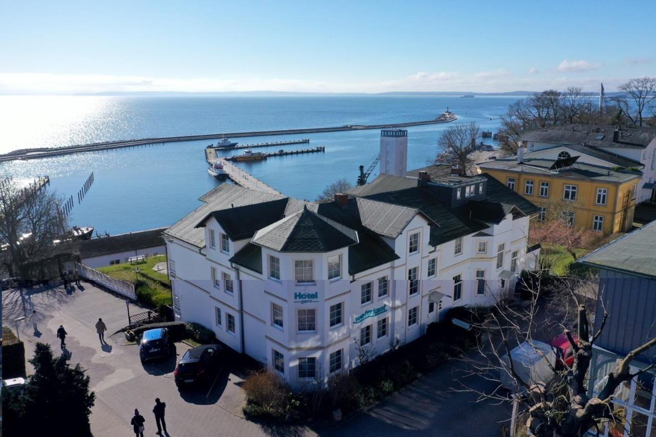 Hotel Waterkant Sassnitz Exterior foto